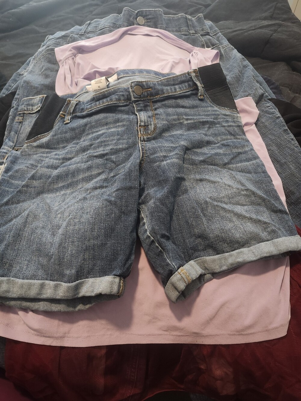 Liz Lange Maternity Denim Shorts Womens XL Stretch Panel Cuffed Blue Jean